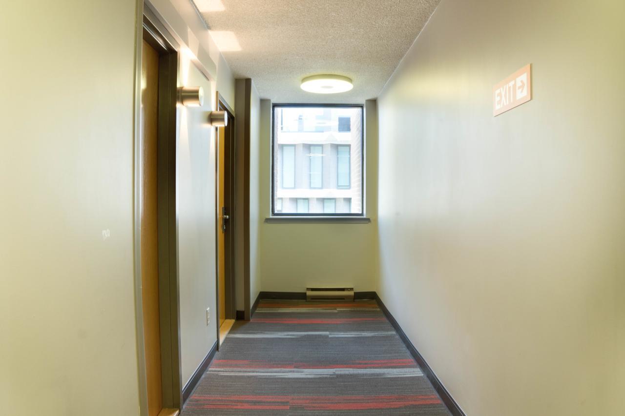 Toronto Metropolitan University-International Living Learning Residence Exterior photo